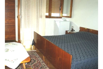 Croazia Privát Stari Grad, Esterno